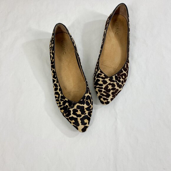 Vionic Leopard Print Calf Hair Ballet Flat Pointy Toe Used - Picture 2 of 11